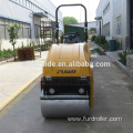 Powerful gasoline engine small size road roller for sale